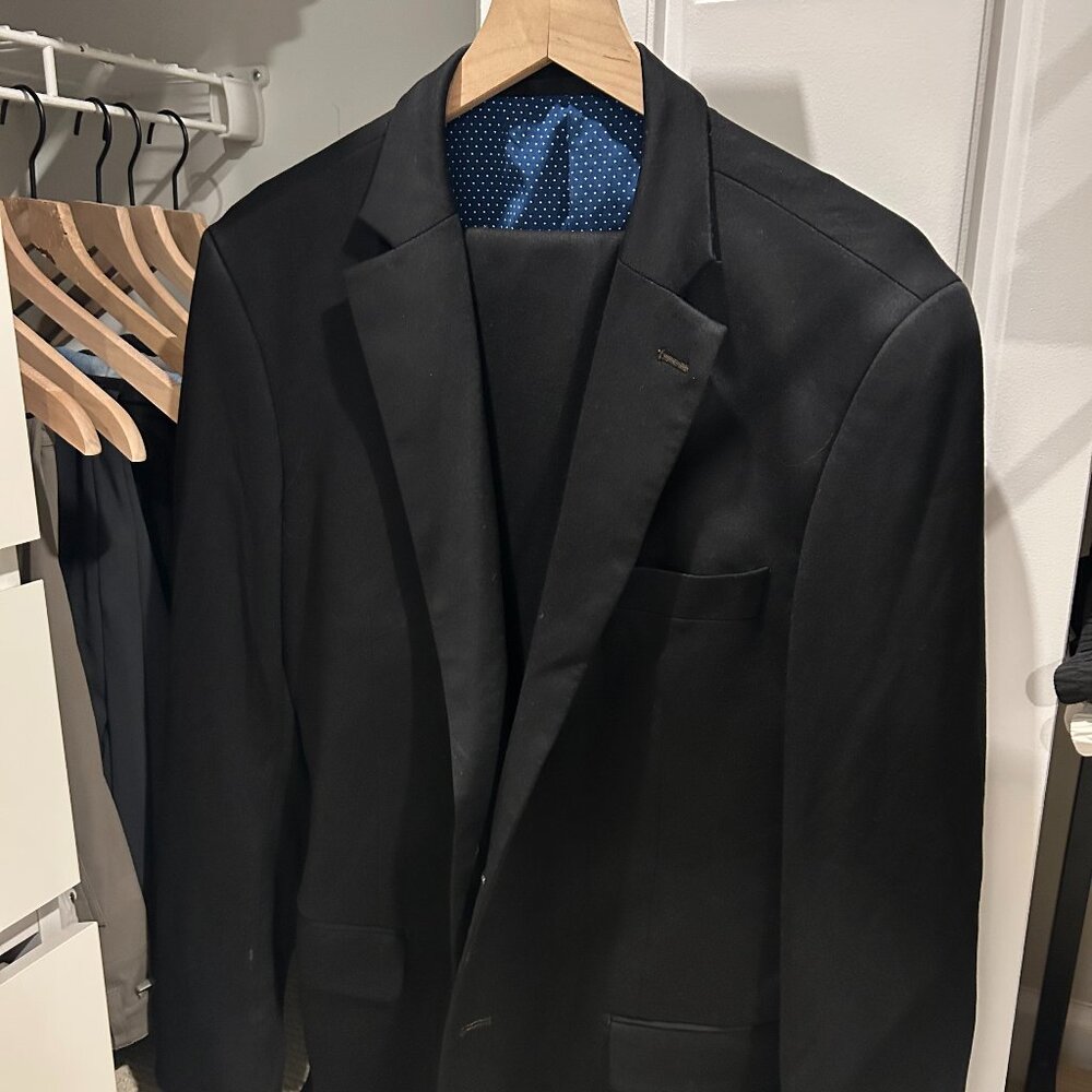 State & Liberty Black Suit (42 Jacket; 34 waist)